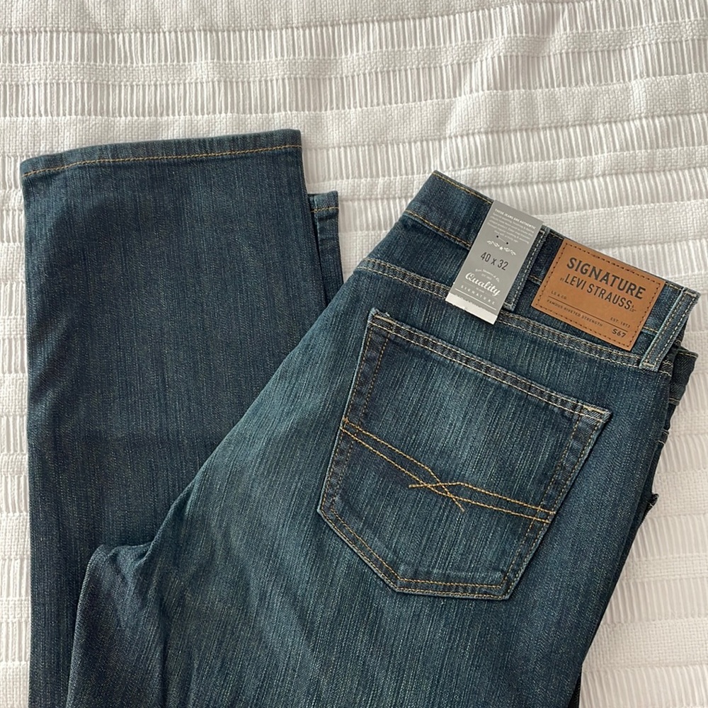 Signature by Levi Strauss 40x32